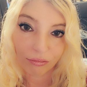 Meet your Posher, Shelia